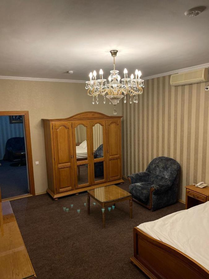 Mini Chisinau Hotel Екстер'єр фото