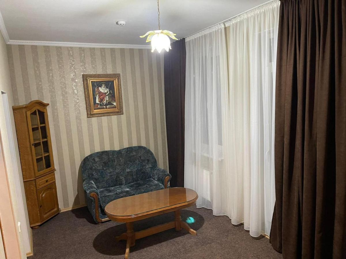 Mini Chisinau Hotel Екстер'єр фото