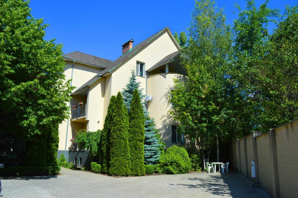 Mini Chisinau Hotel Екстер'єр фото