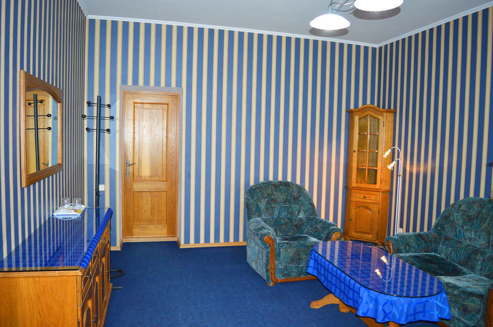 Mini Chisinau Hotel Екстер'єр фото